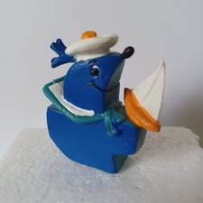 FIGURINE  BULLY  LES TIFFINS