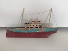 Ancien rare jouet bateau