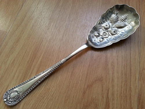 Ancienne grande cuillere - ancienne, a