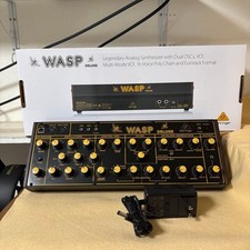 Synthétiseur hybride