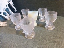 LOT  6 COQUETIERS POUSSINS