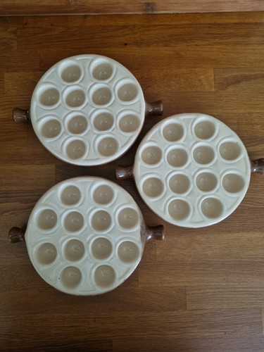 Ensemble assiettes à - ensemble, 3