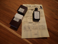 Ancien flacon encre a décalquer pour broderie dans sa boite ( ref 44 )