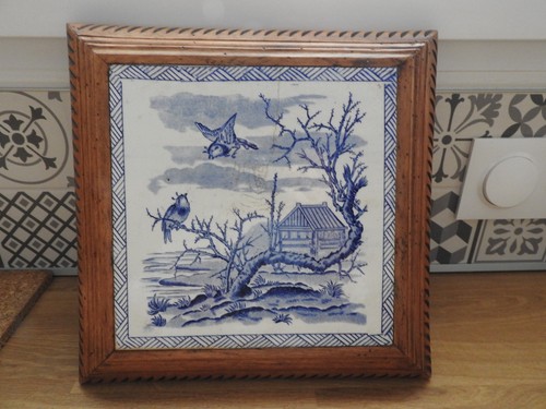 Ancien dessous plat de - dessous,