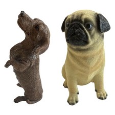 Statue de chien en résine