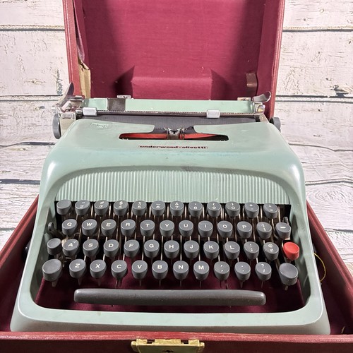 Vintage olivetti underwood - vintage,