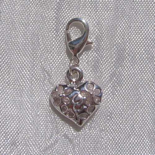 V403 breloque coeur charm - -,