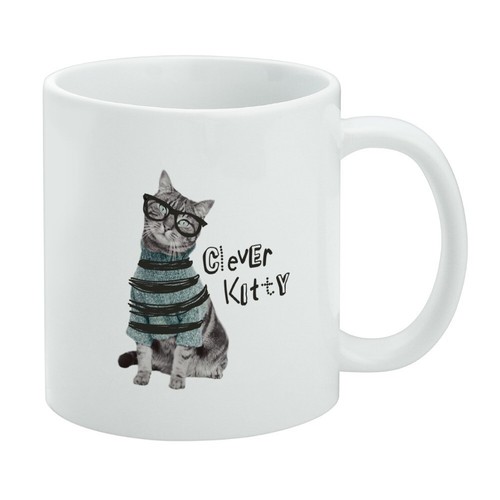 Clever smart kitty cat - kitty, kitten