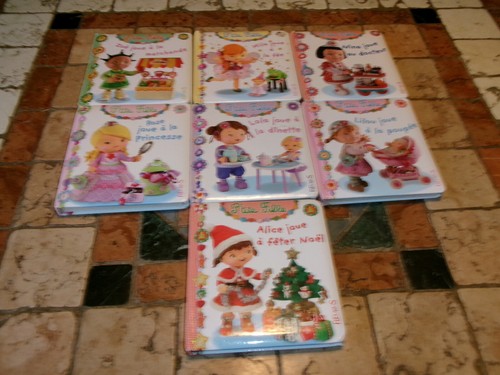 Lot livres cartonnés - 7,
