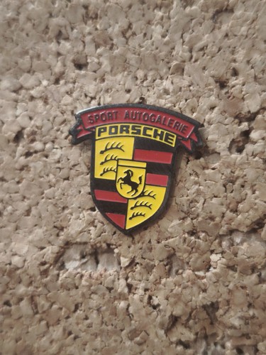 Pin porsche sport - pin's,