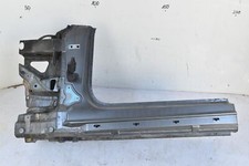 Bas de Caisse avant gauche