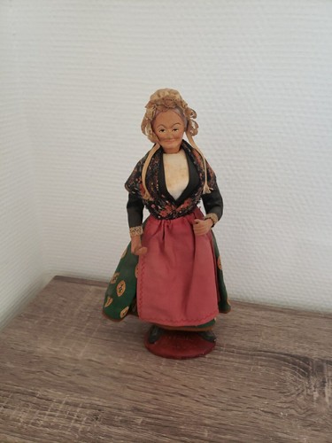Ancien santon femme - santon,