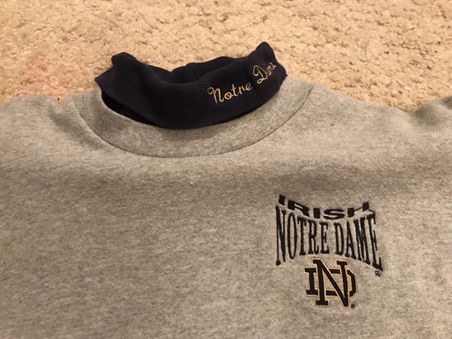 Notee dame sweatshirt with - dame,