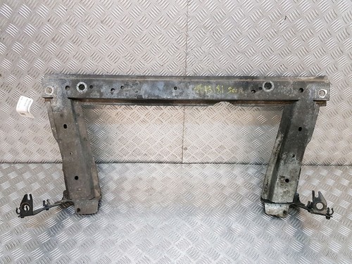 Cadre berceau moteur avant - -,