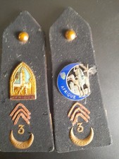 Pattes d'épaules .3ème