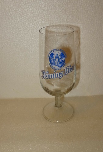 Verre biere pied inscription - biere,