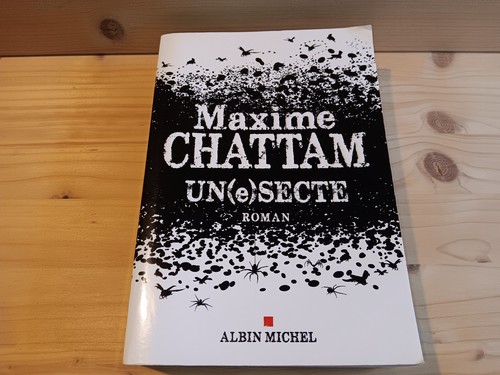 Secte maxime chattam - un(e),