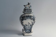 Vase couvert faïence Delft