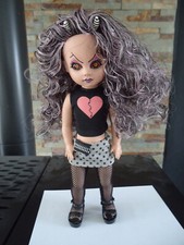 Living dead Dolls : DEMONIQUE serie 10