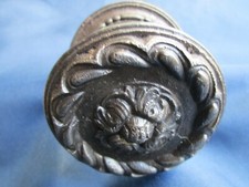 Poignée  rosace D.N.G. ronde