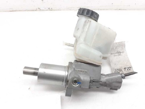 A2044300002 pompe frein - a2044300002,