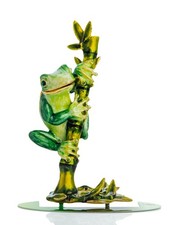 Keren Kopal Grande sculpture