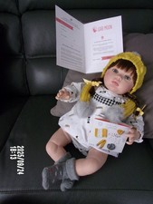 Poupée  reborn  Doll  collection  Gabi Moon  vinyl  vets origine +certificat
