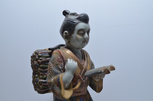 Ancienne statue porcelaine