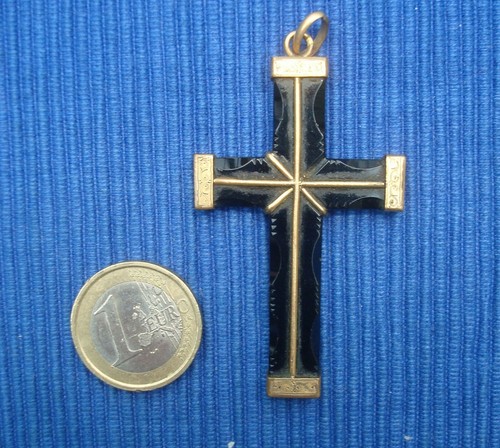 B23 grande croix ancienne - grande,