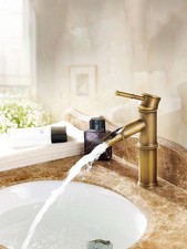 Robinet lavabo simple poignée