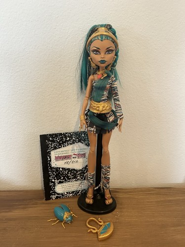 Monster high nefera - de, nile
