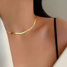 Collier Fantaisie ras du coup