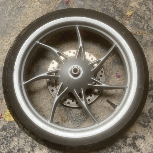 Pneu roue avant - roue,