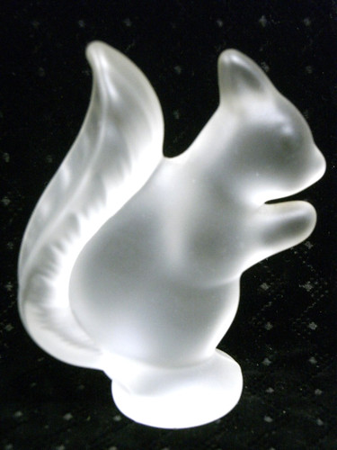Statuette ecureuil - ,