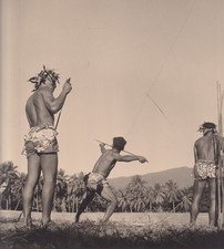 29x22 -TAHITI 1949- Lancer du