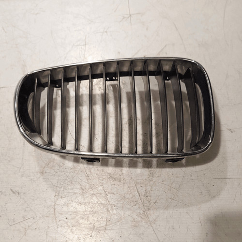 Grille pare choc droite bmw - grille, pare-choc