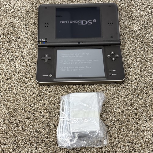 Nintendo dsi handheld - nintendo,