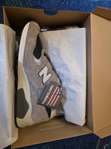 New balance sneakers shoes - balance,