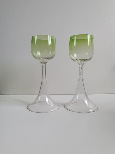 Anciens verres pieds - anciens,
