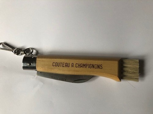 Couteau champignons - couteau, a