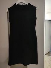 Robe Noire Sans Manche Courte