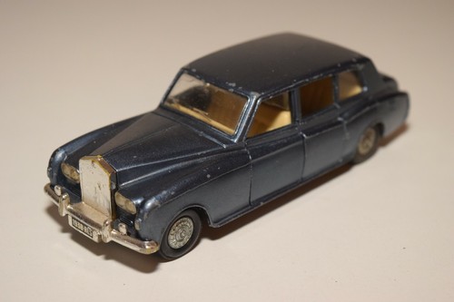 A20 dinky toys 152 rolls - 1:43,