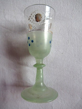 ANCIEN VERRE A LIQUEUR EMAILLE
