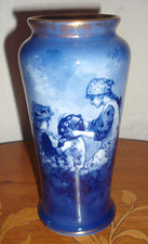 Vase ancien bleu série