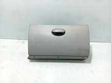 8214LZ BOITE À GANTS /