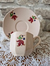 TASSE ET SOUCOUPE ANCIENNE