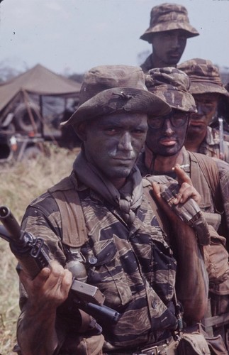 Vietnam army long range - vietnam, us
