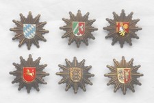 Insignes casquettes police