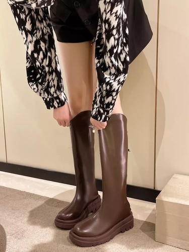 Bottes chaussures rangers - bottes,