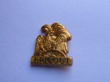 pins  CORNER COINDEROUX